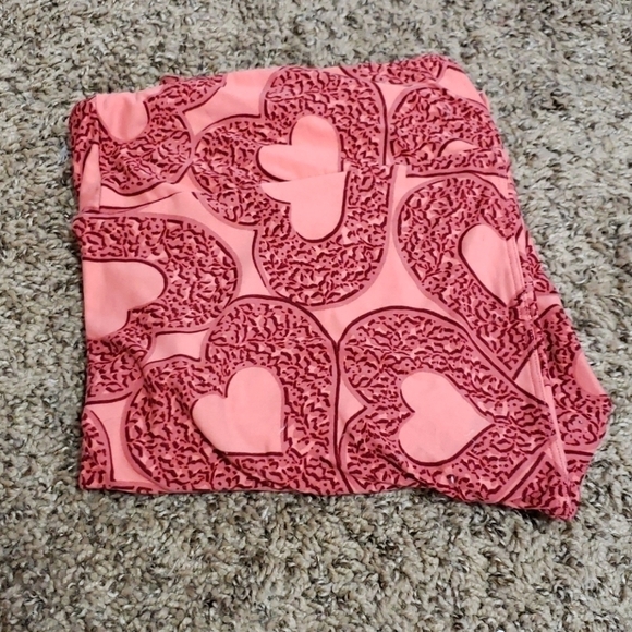 NWOT pink heart leggings. TC - Picture 1 of 4